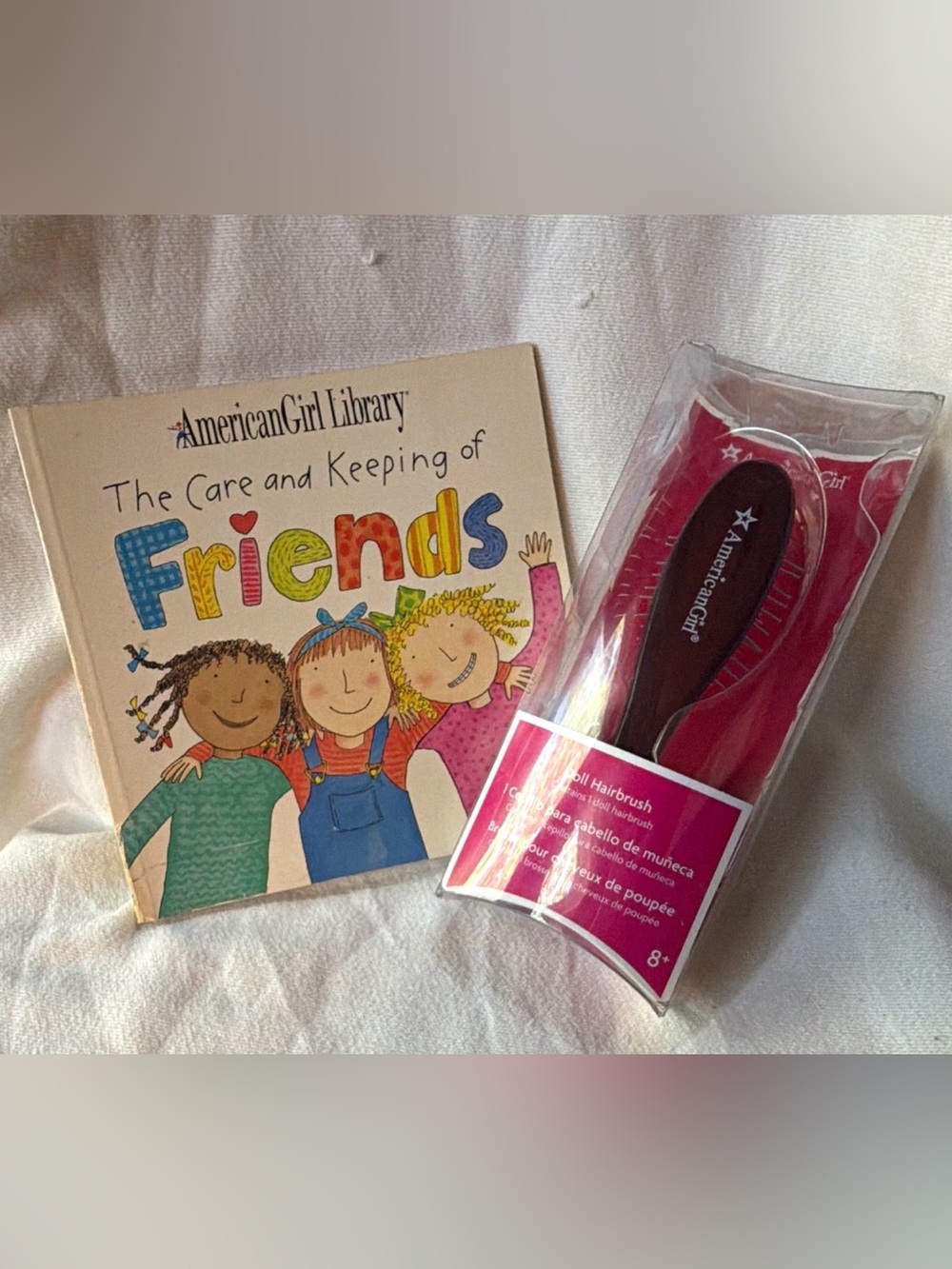 American Girl Brown Doll Hairbrush In Package & Friends Book Lot 2pc Ages 8+